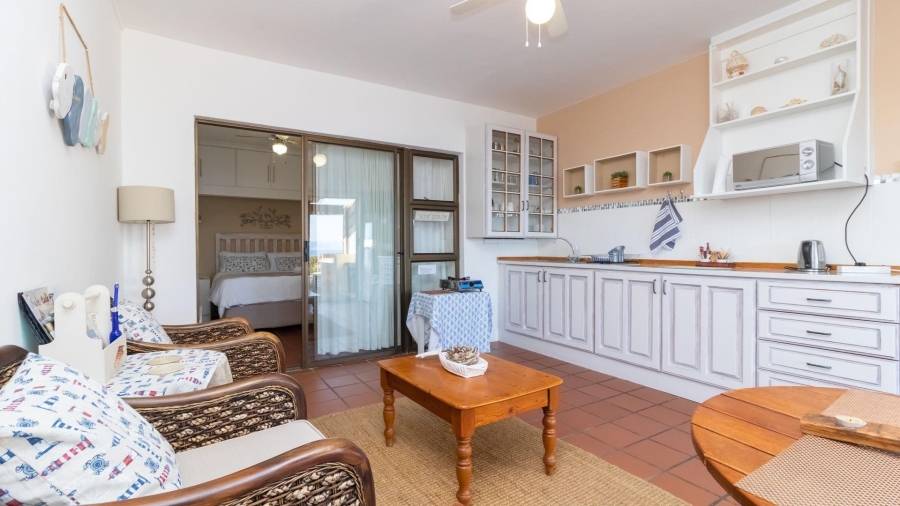 5 Bedroom Property for Sale in De Kelders Western Cape